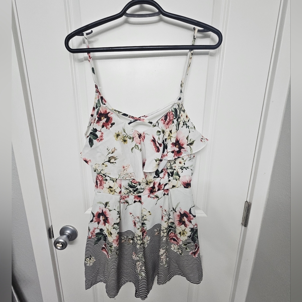 Trixxi Floral Dress Large